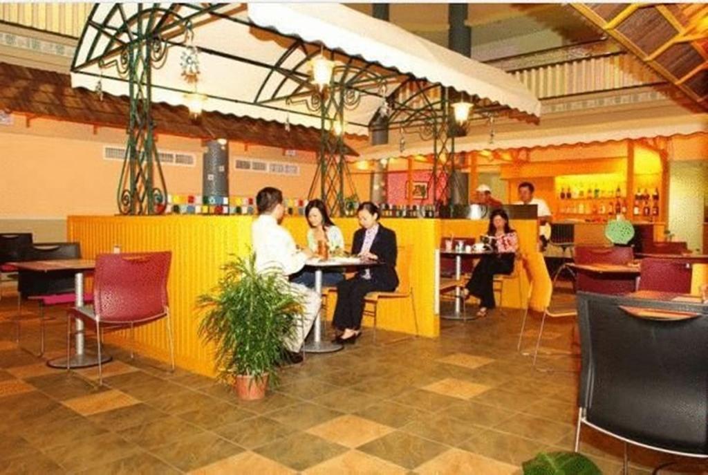 Megah D'Aru Hotel Κότα Κιναμπαλού Εξωτερικό φωτογραφία